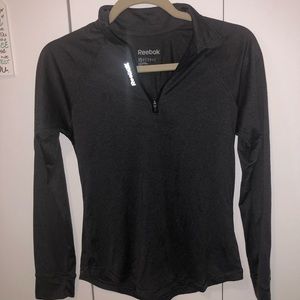 Reebok Quarter-Zip Longsleeve